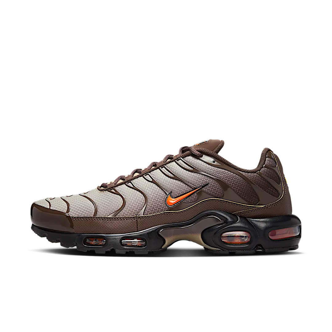 Nike Air Max Plus Baroque Brown Safety Orange