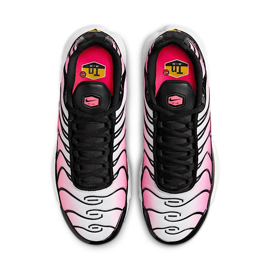 Nike Air Max Plus Black Hot Punch