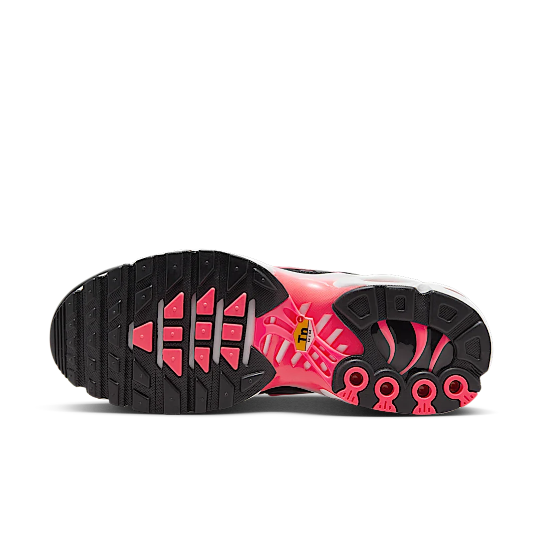 Nike Air Max Plus Black Hot Punch