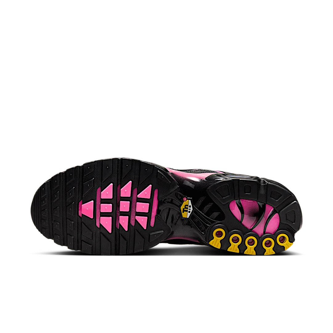 Nike Air Max Plus Black Hyper Pink