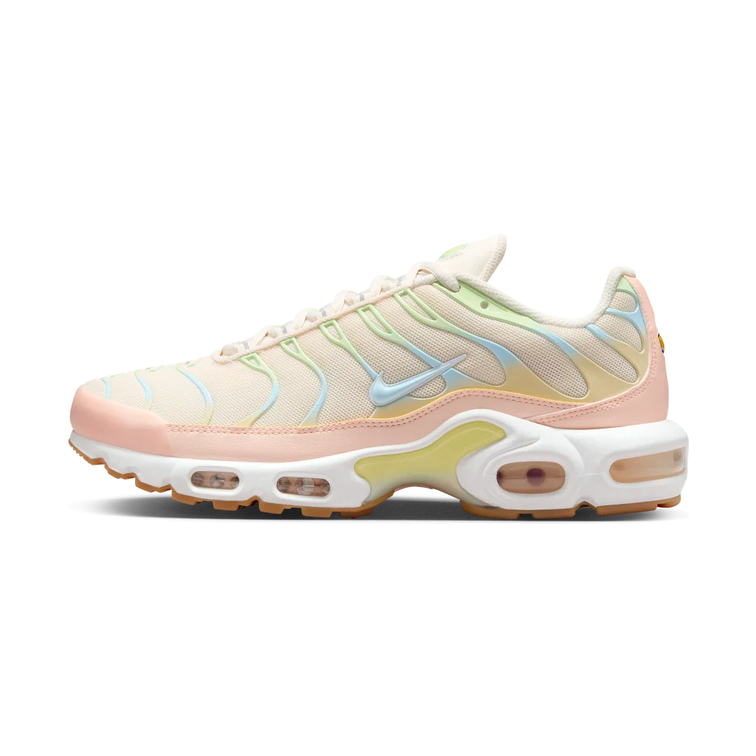 Nike Air Max Plus Crimson Tint