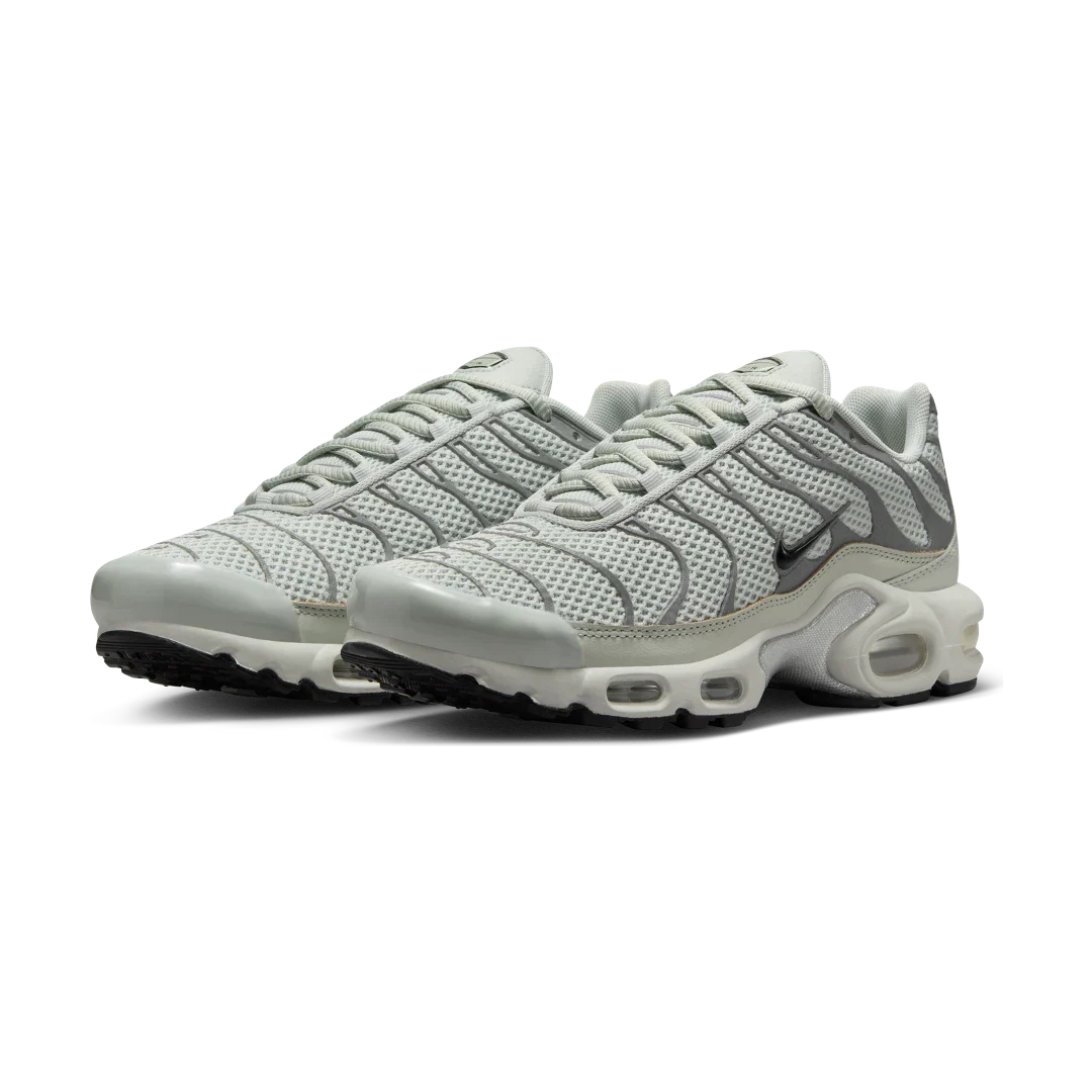 Nike Air Max Plus Light Silver