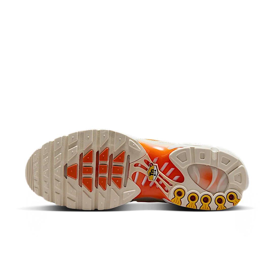 Nike Air Max Plus Phantom Safety Orange