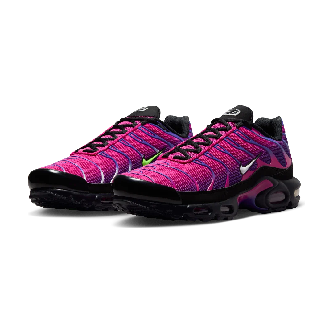 Nike Air Max Plus Rebellious Air Fireberry