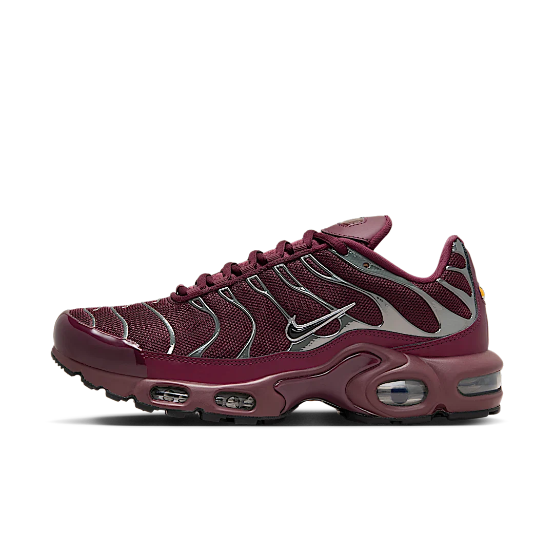Nike Air Max Plus SE Night Maroon Metallic Silver