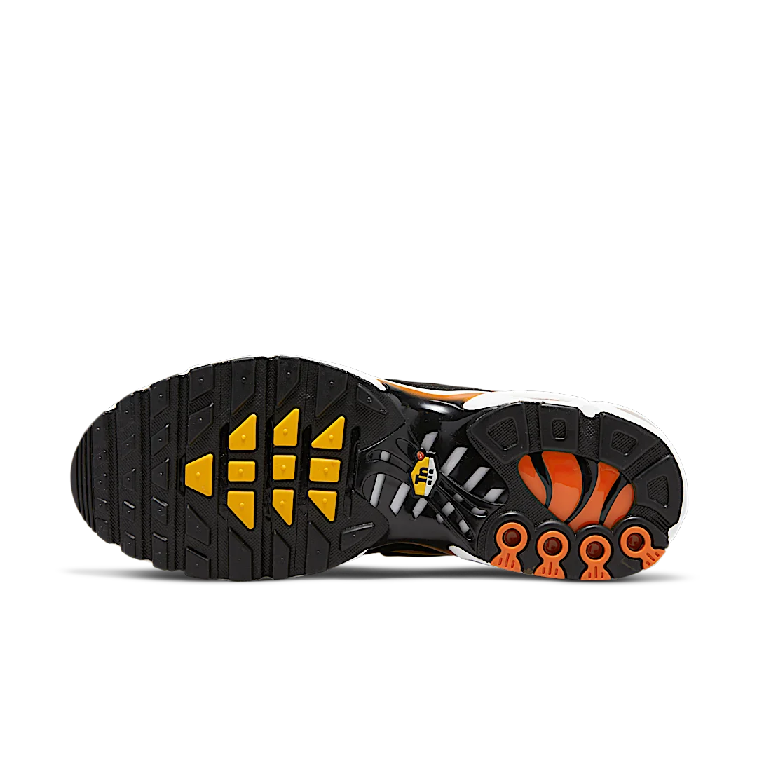 Nike Air Max Plus Safety Orange Black