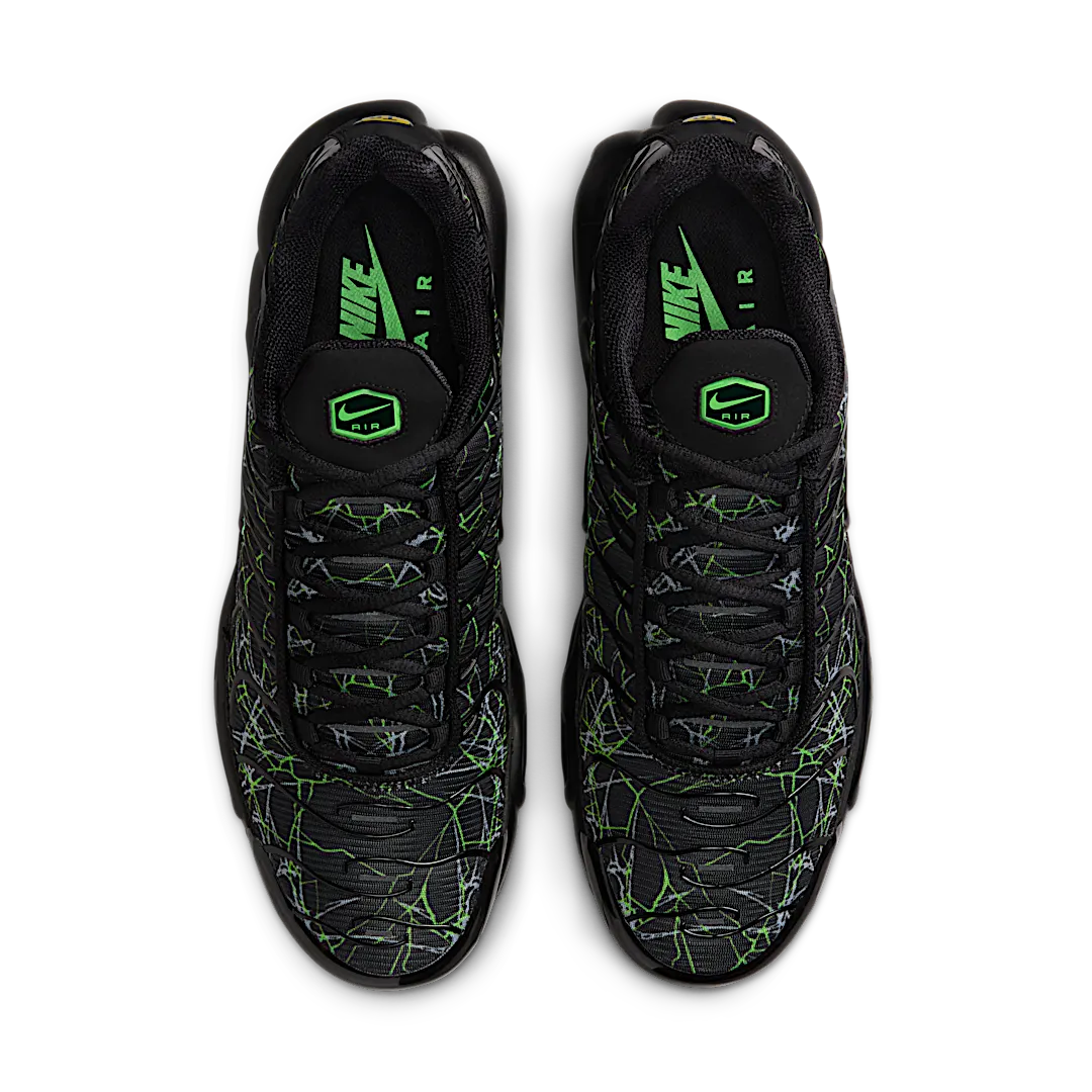 Nike Air Max Plus Shattered Glass