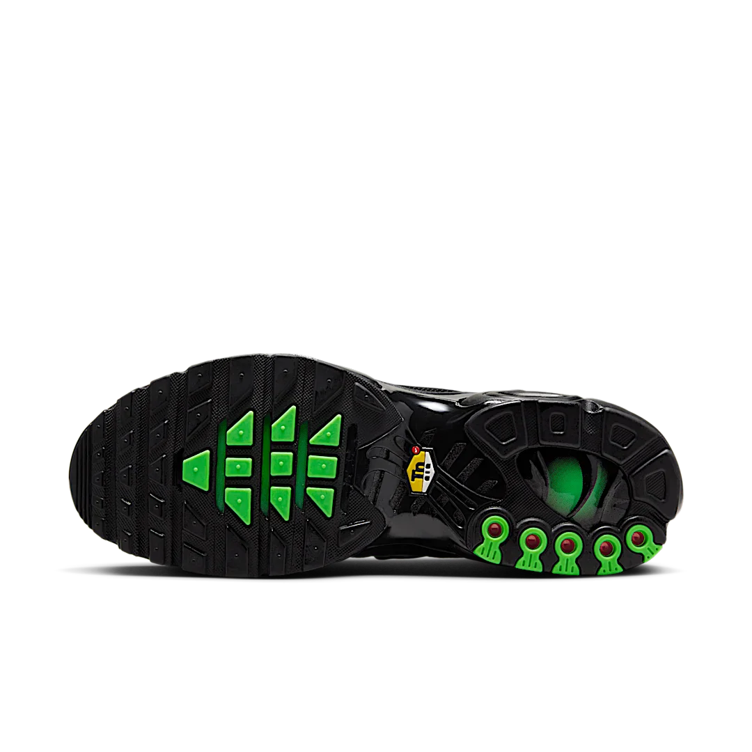 Nike Air Max Plus Shattered Glass