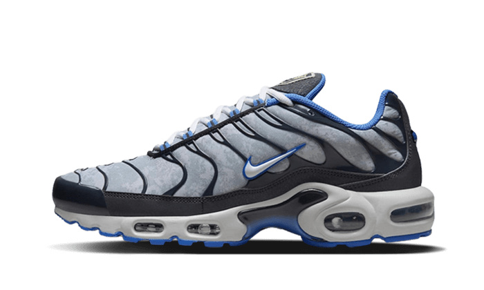 Nike Air Max Plus Social F.C.