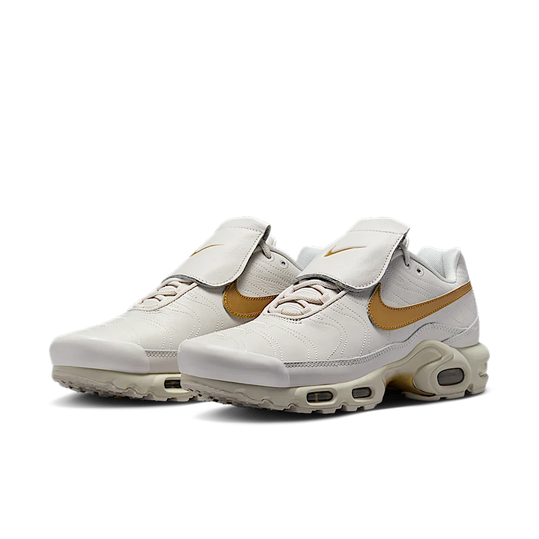 Nike Air Max Plus Tiempo Metallic Gold