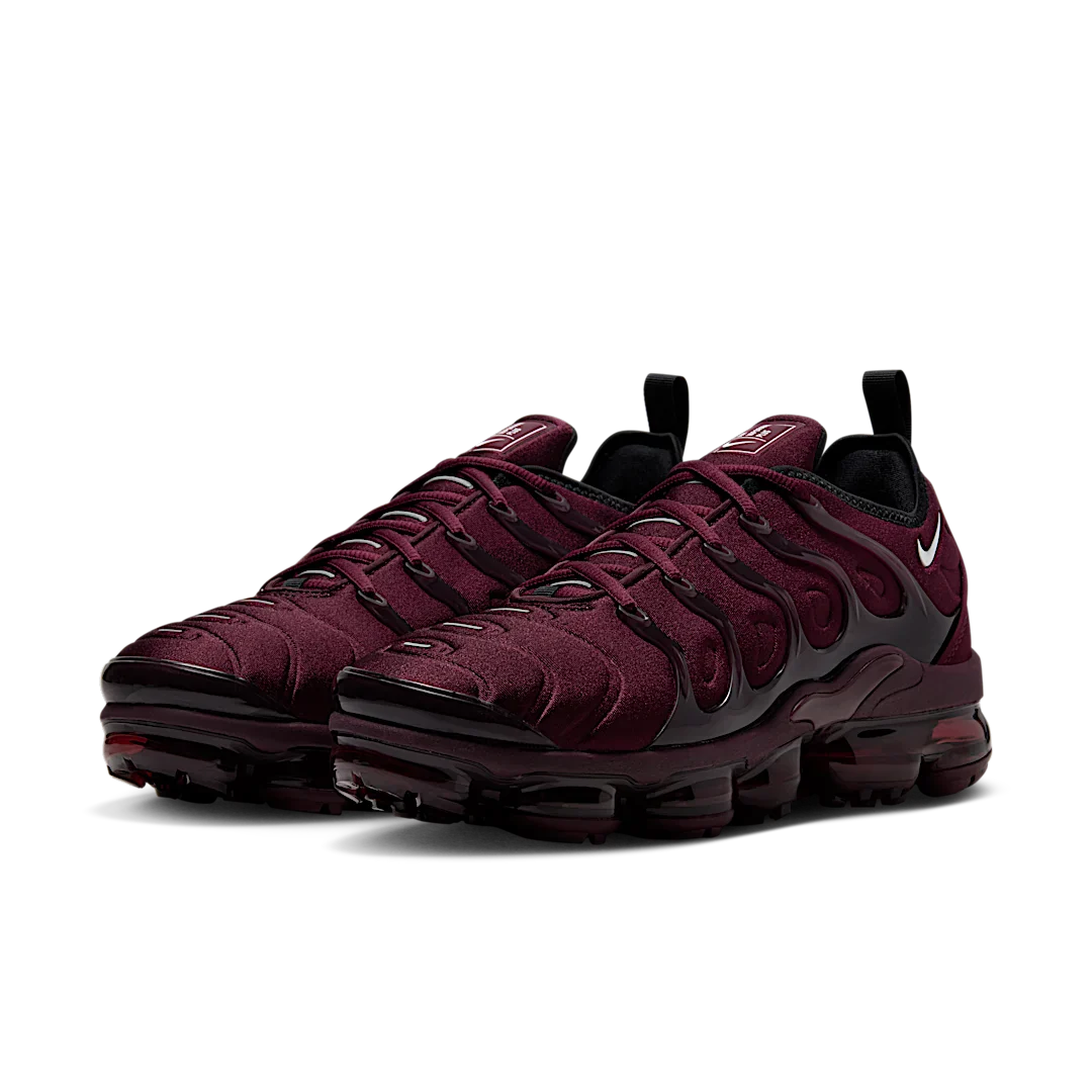 Nike Air VaporMax Plus Night Maroon