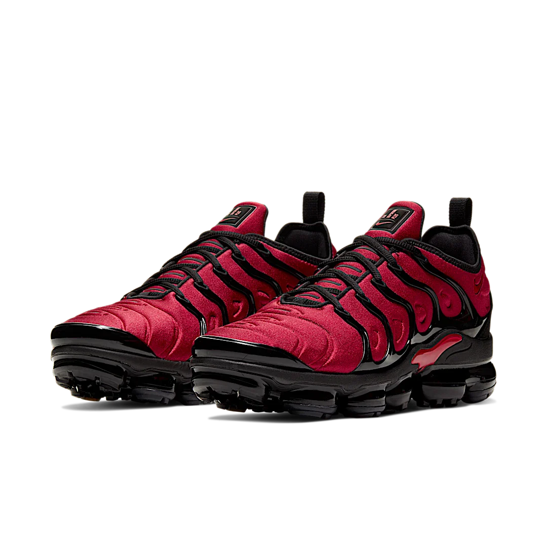 Nike Air VaporMax Plus University Red Black