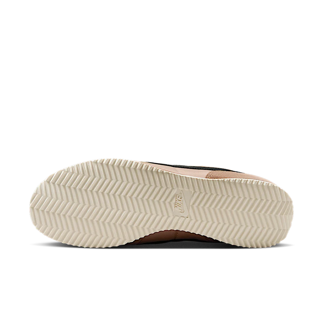 Nike Cortez Desert Black Sail
