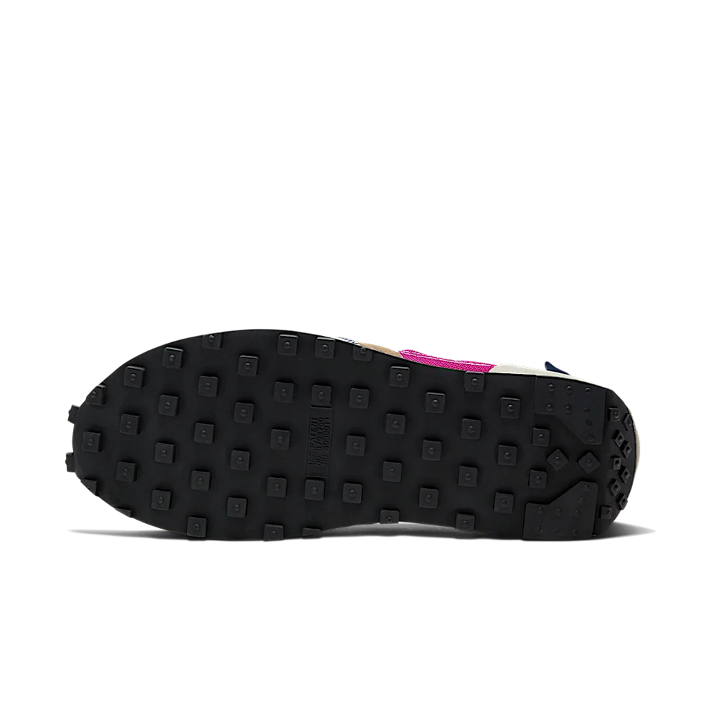 Nike Daybreak Type Cactus Flower