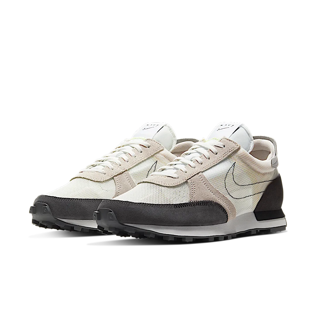 Nike Daybreak Type Summit White Light Orewood Brown