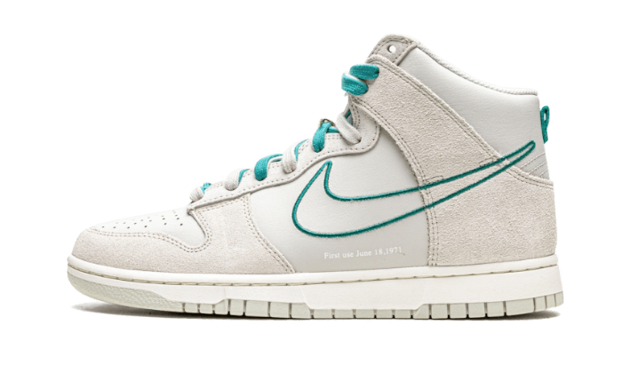 Nike Dunk High First Use Sail