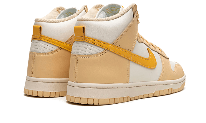 Nike Dunk High Pale Vanilla Topaz Gold