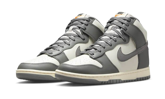 Nike Dunk High Vintage Light Bone Grey
