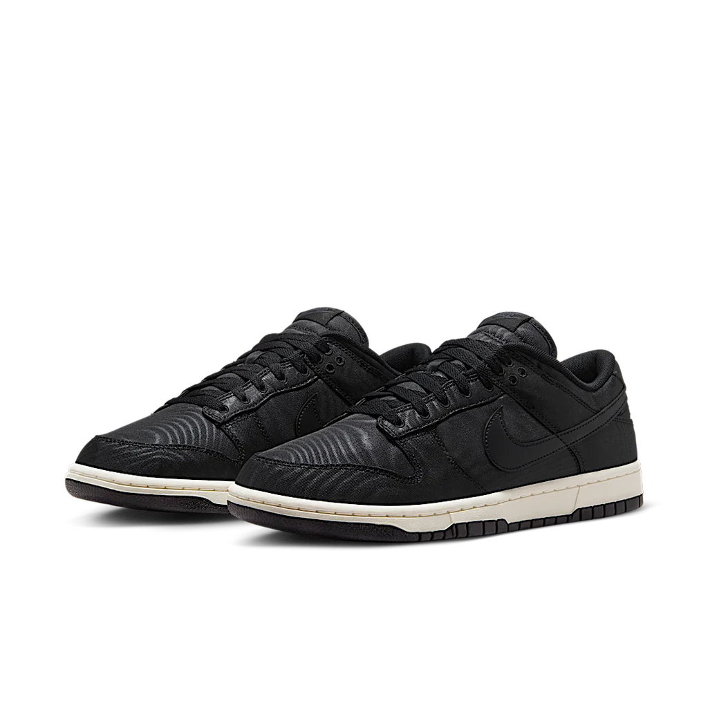 Nike Dunk Low Black Canvas