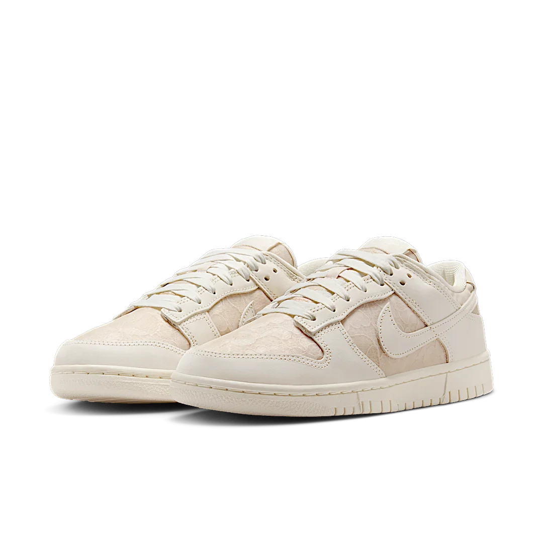 Nike Dunk Low Lace Soft Pearl