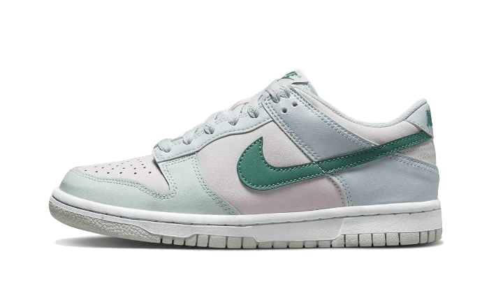 Nike Dunk Low Mineral Teal