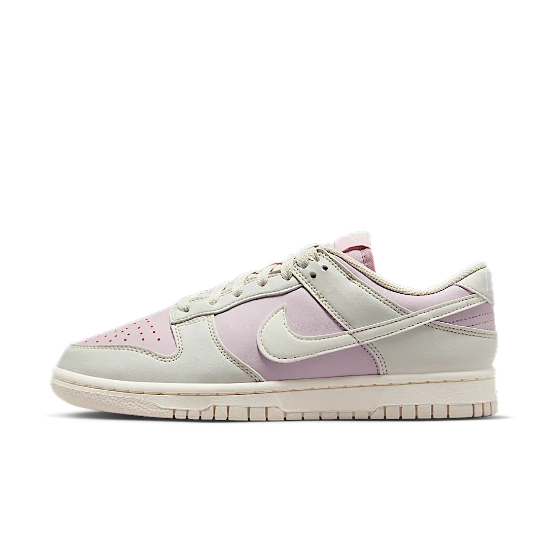 Nike Dunk Low Next Nature Platinum Violet