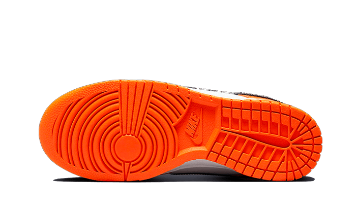 Nike Dunk Low Patent Halloween (2022)