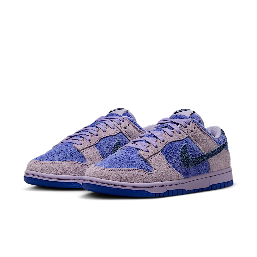 Nike Dunk Low SE Hydrangeas