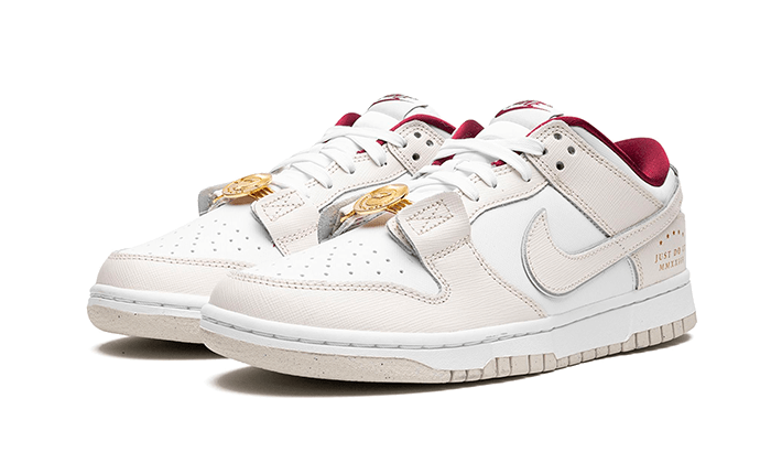 Nike Dunk Low SE Just Do It White Phantom