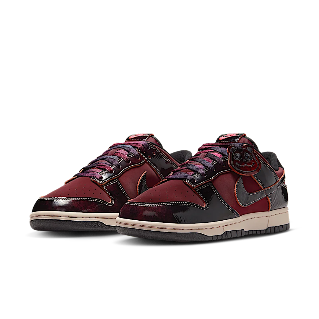 Nike Dunk Low SE Red Panda