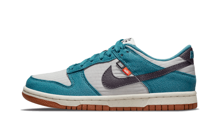 Nike Dunk Low SE Toasty Rift Blue