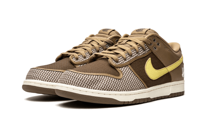 Nike Dunk Low SP Undefeated Canteen Dunk vs. AF1 Pack