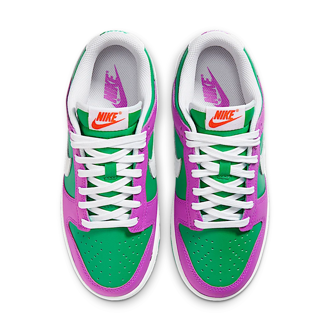 Nike Dunk Low Stadium Green Fuchsia