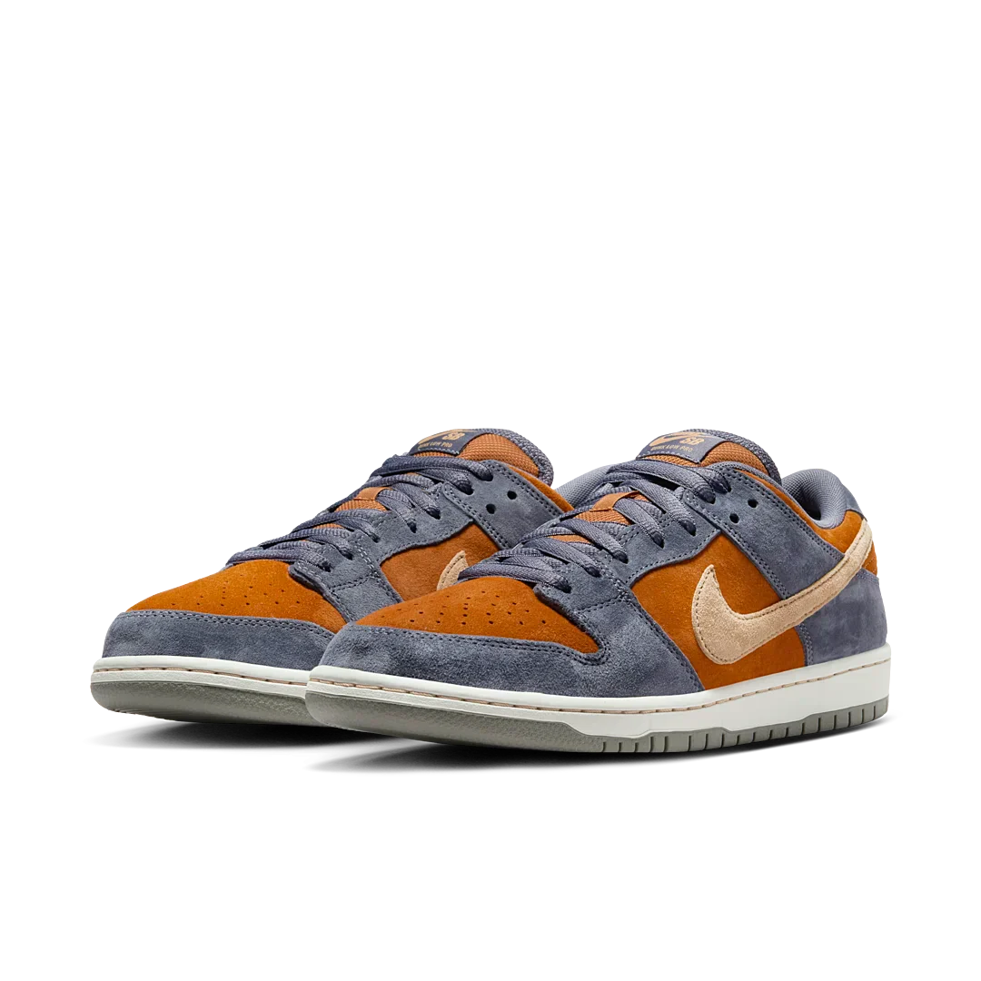 Nike SB Dunk Low Light Carbon Monarch