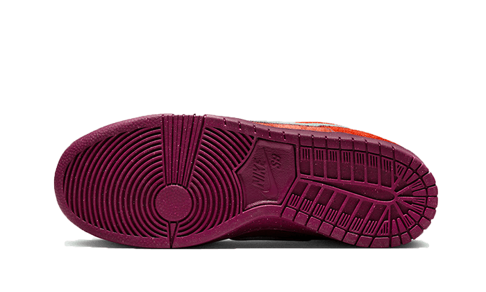 Nike SB Dunk Low Mystic Red Rosewood