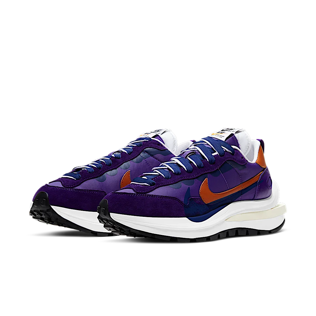 Nike Vaporwaffle sacai Dark Iris
