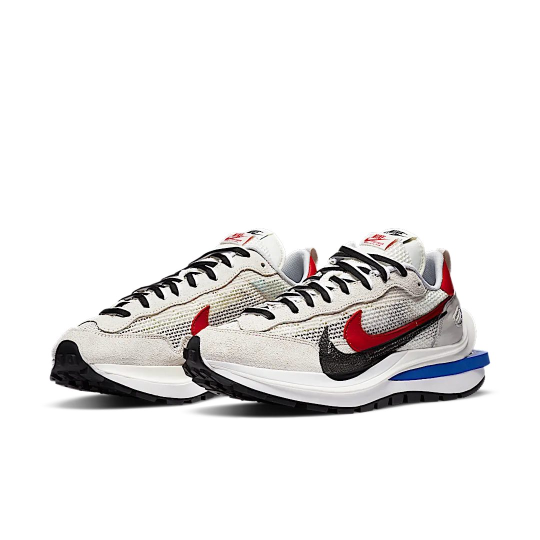 Nike Vaporwaffle sacai Sport Fuchsia Game Royal