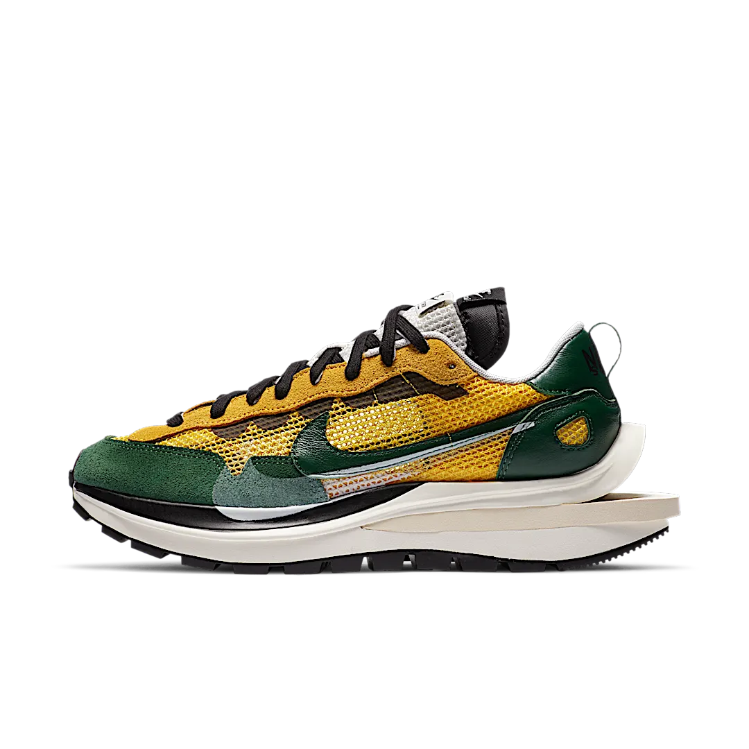 Nike Vaporwaffle sacai Tour Yellow Stadium Green