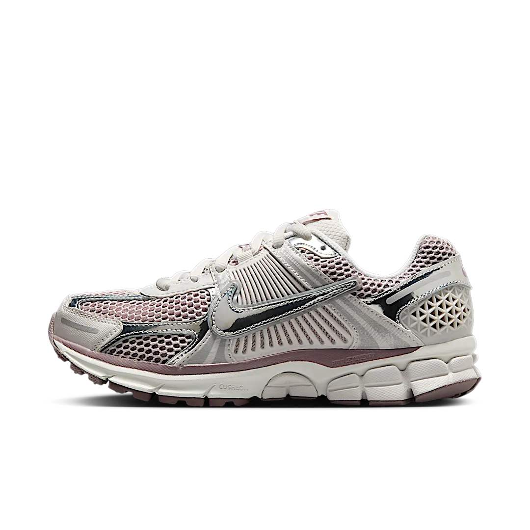 Nike Zoom Vomero 5 Metallic Silver Platinum Violet