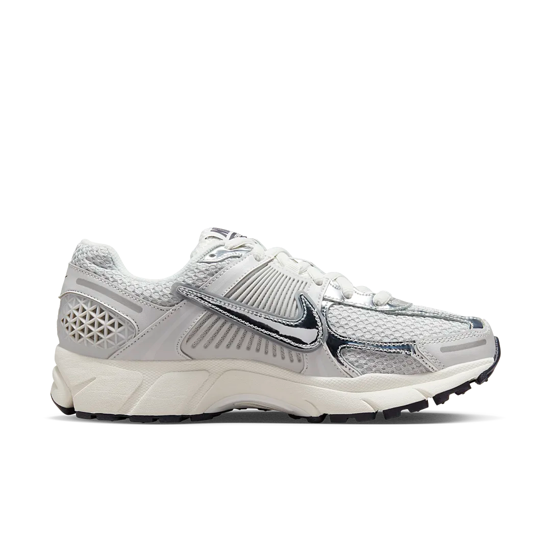 Nike Zoom Vomero 5 Photon Dust Metallic Silver