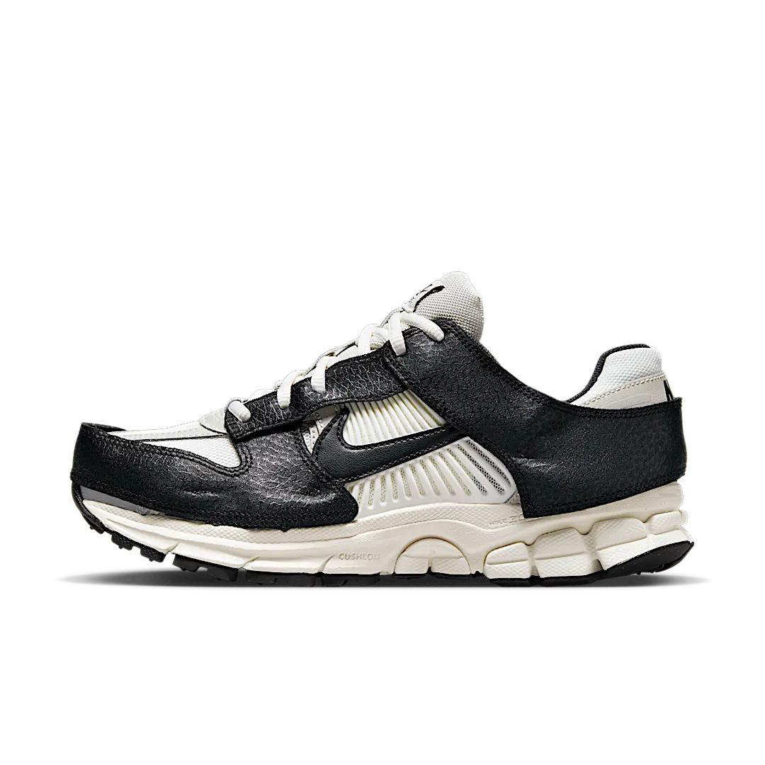 Nike Zoom Vomero 5 Timeless Panda Dunk