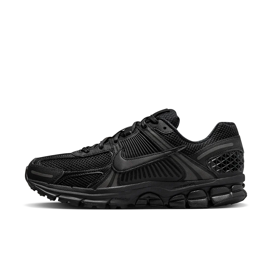 Nike Zoom Vomero 5 Triple Black
