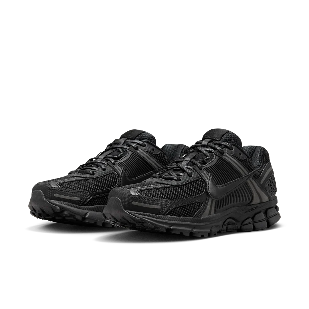 Nike Zoom Vomero 5 Triple Black