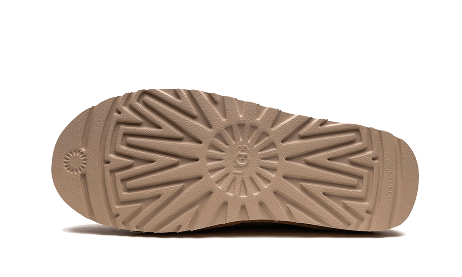 UGG Classic Slip-On Chestnut