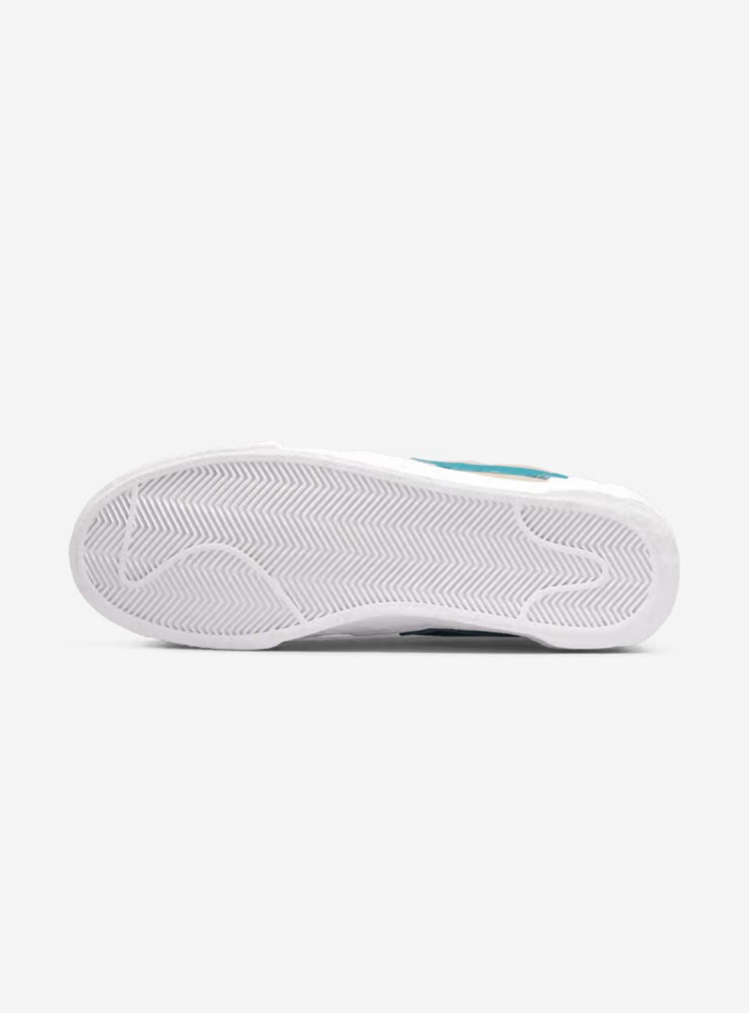 Nike Blazer Low Sacai KAWS Reed