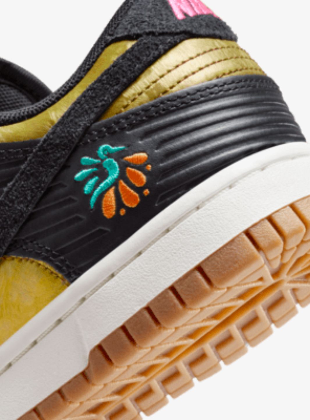 Nike Dunk Low Dìa De Muertos (W)