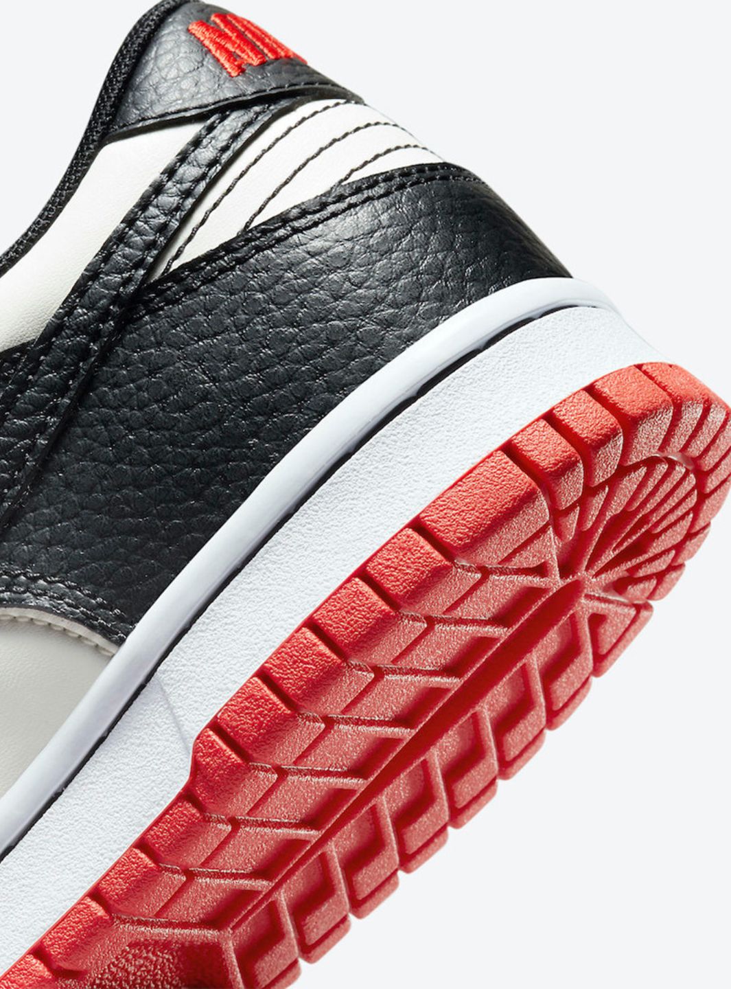 Nike Dunk Low EMB NBA 75th Anniversary Chicago (GS)