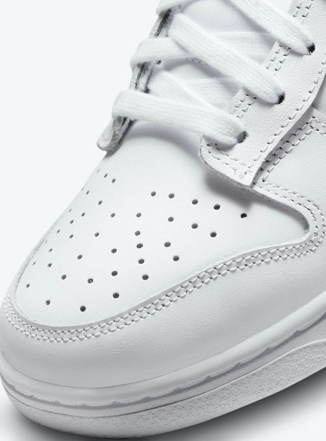 Nike Dunk Low SE Primal White (W)