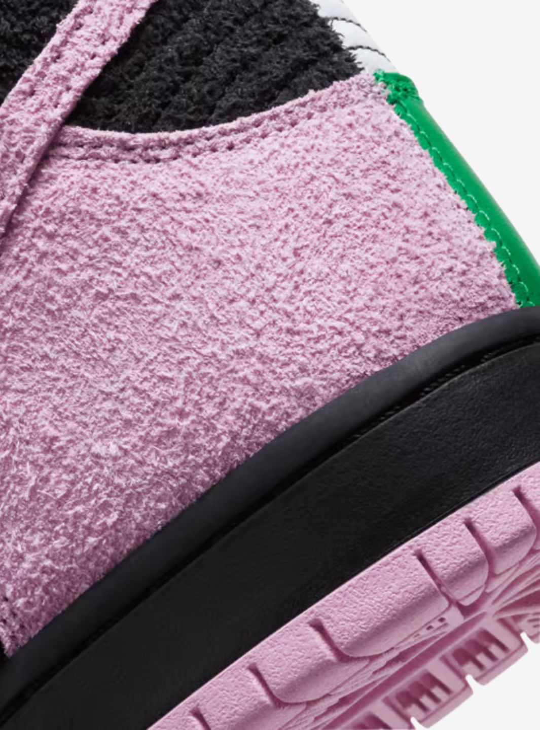 Nike SB Dunk High Invert Celtics