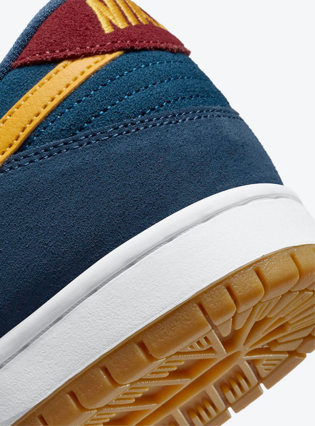 Nike SB Dunk Low Barcelona